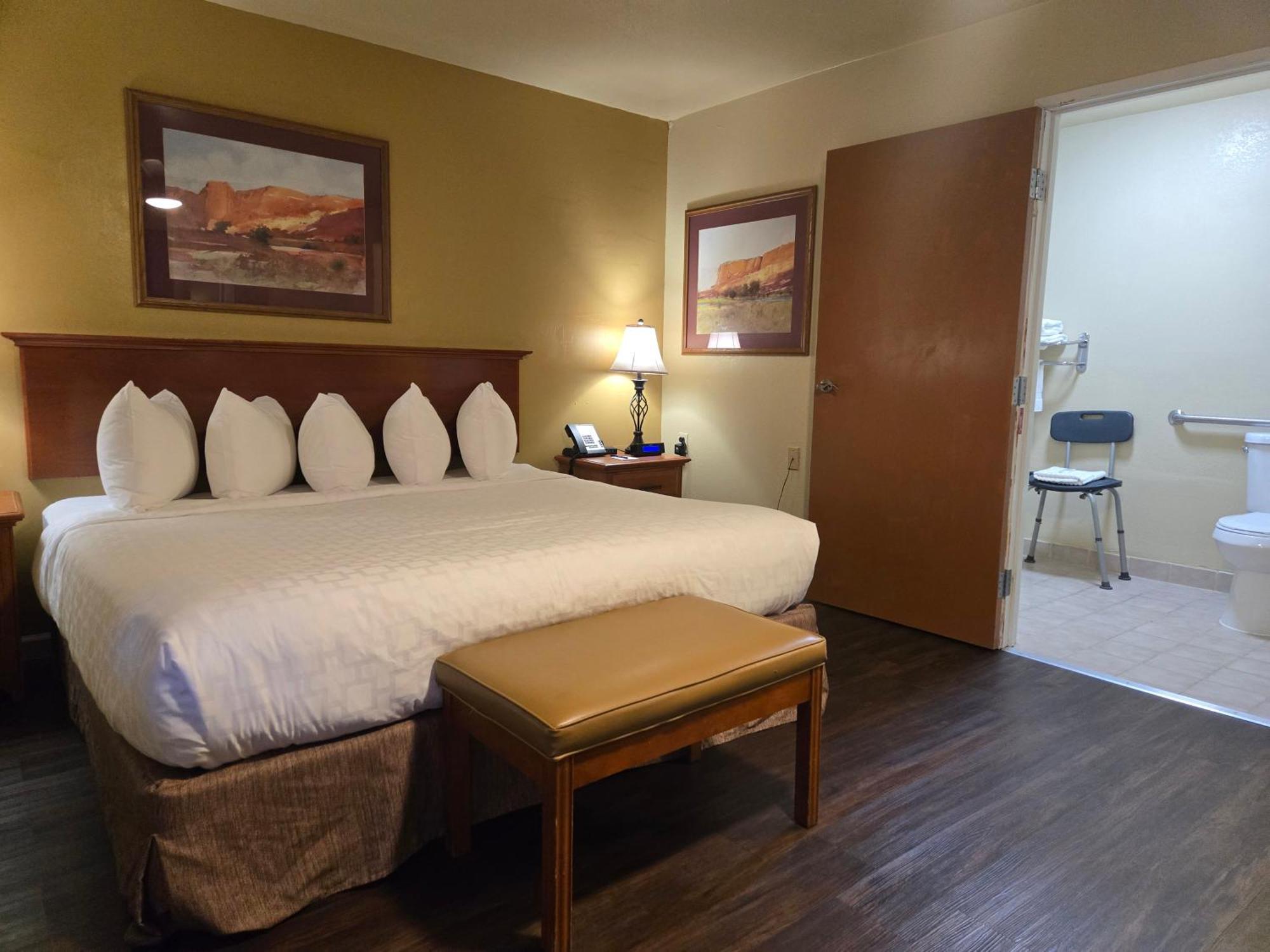 Clarion Inn 谢拉维斯塔 外观 照片
