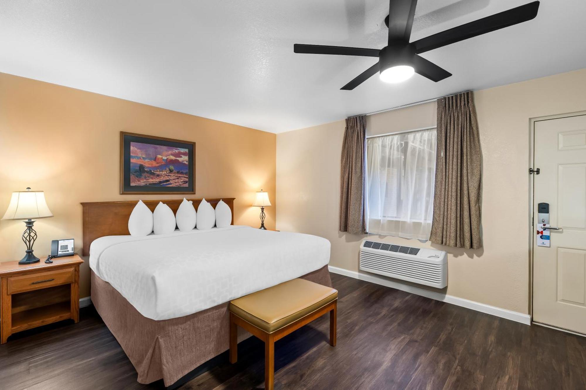Clarion Inn 谢拉维斯塔 外观 照片