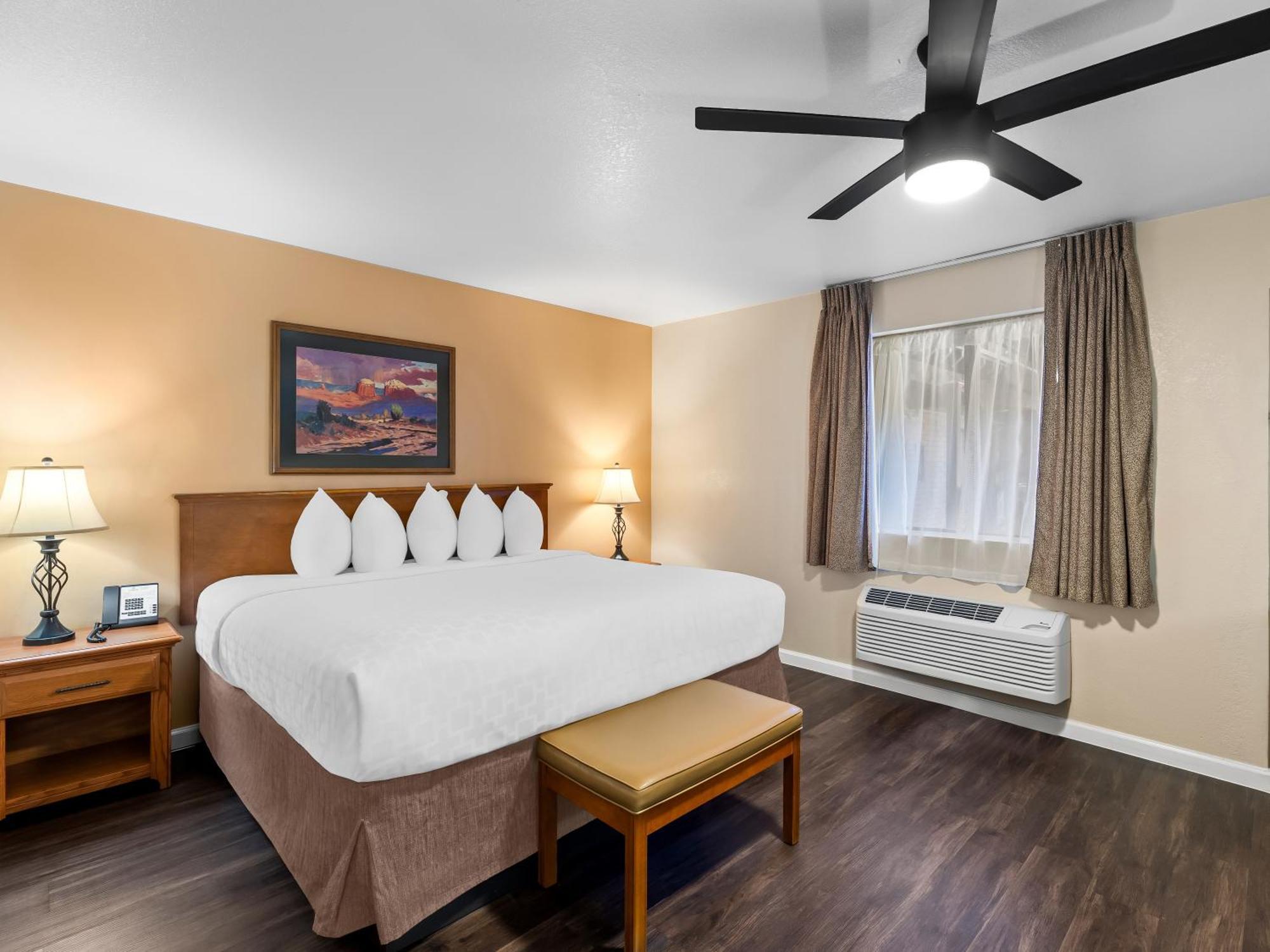 Clarion Inn 谢拉维斯塔 外观 照片